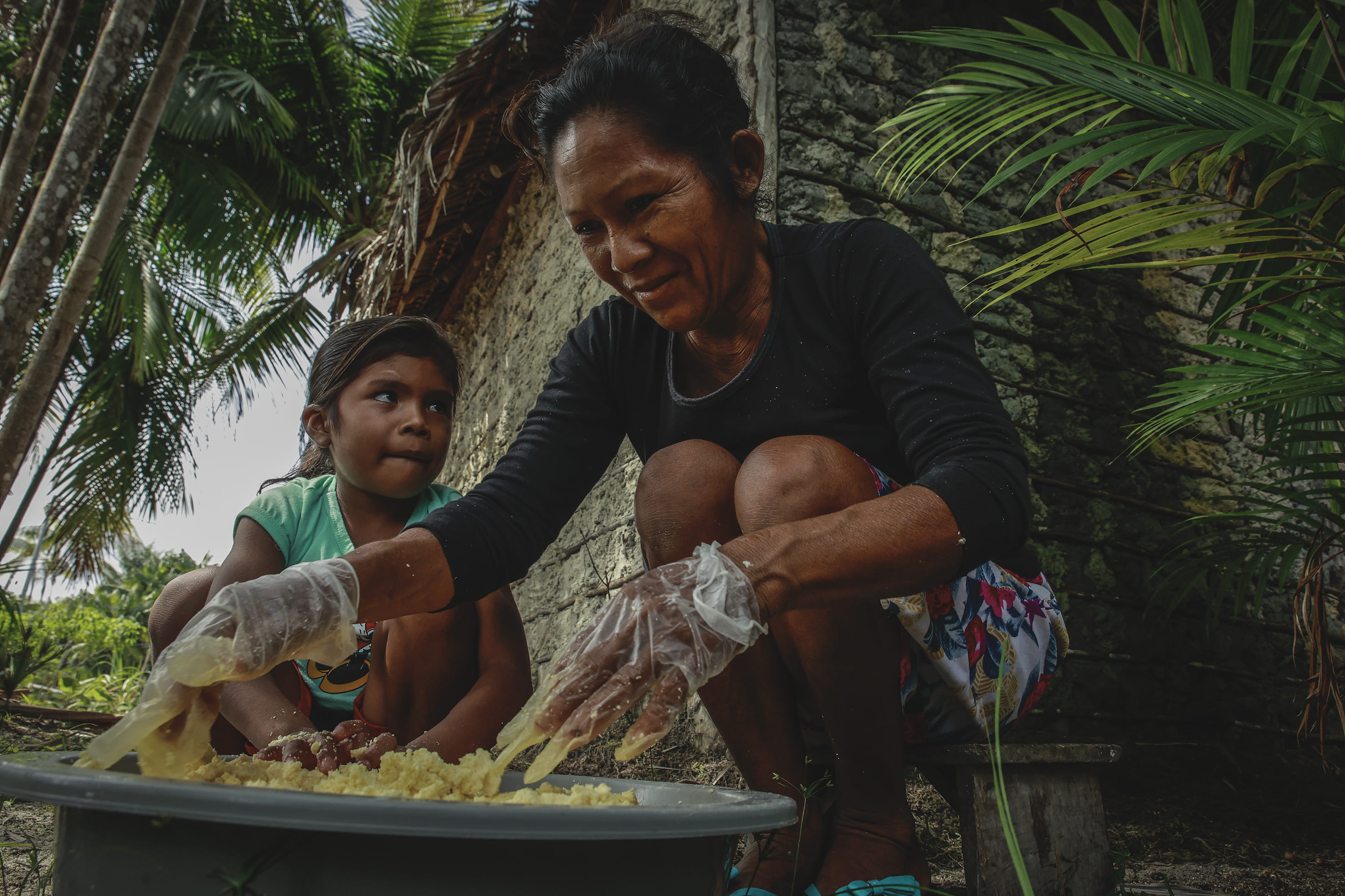 "Grateful Planet" with the Indigenous Reserve Bajo Río Guainía and Río Negro