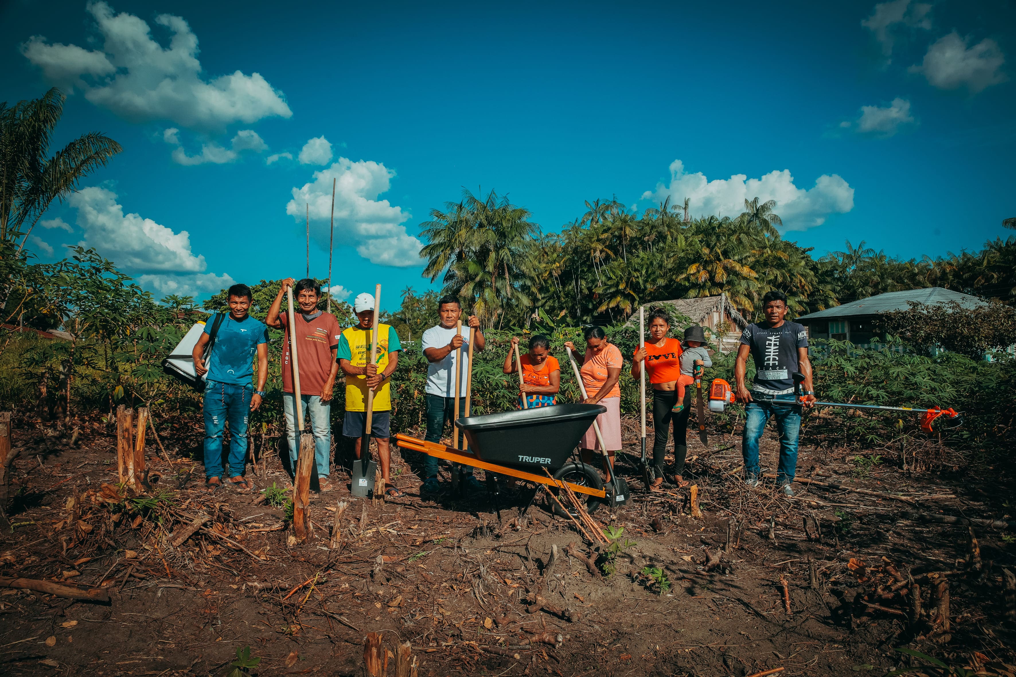 "Grateful Planet" with the Indigenous Reserve Bajo Río Guainía and Río Negro - Image 6